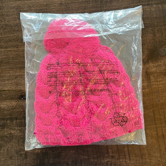 Kid's Kombi Toque - Picture 2 of 3